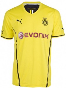 http://www.maillots-foot-actu.fr/wp-content/uploads/2013/01/Borussia-Dortmund-2013-2014-226x300.jpg