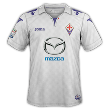 http://www.maillots-foot-actu.fr/wp-content/uploads/2013/07/r79yjxG.png