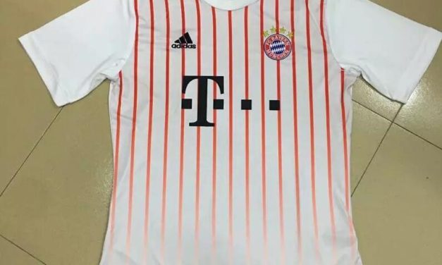 Maillot Bayern Munich Third 2017-2018 Kimmich Taille M - Occasion