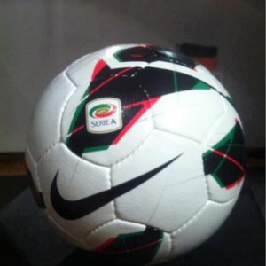 Série A ballon officiel 2012 2013