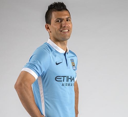 bijkeuken Autorisatie Kan worden berekend Les nouveaux maillots Manchester City 2016
