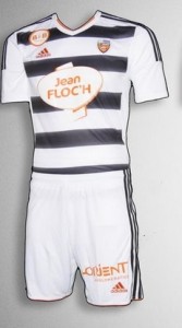 FC Lorient 2016 maillot exterieur 15-16