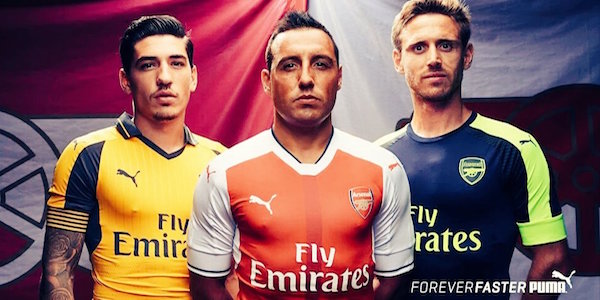 Les nouveaux maillots de foot Arsenal 2017