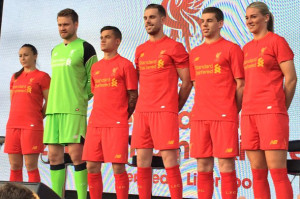 Liverpool 2017 présentation du maillot domicile rouge 16-17