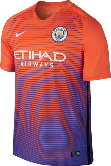 Pigment Verrassend genoeg Weggegooid Les maillots de football Nike de Manchester City 2017