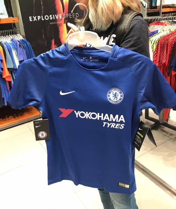 Chelsea 2017 2018 maillot defootball domicile Nike