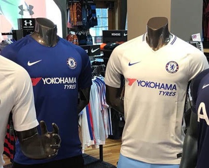 Chelsea 2018 nouveaux maillots de football 17 18