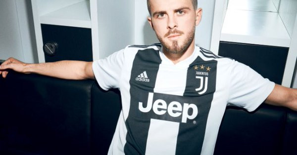 Juventus 2019 nouveau maillot domicile 2018 2019 Pianic