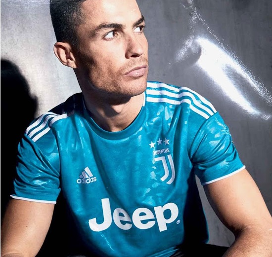 Juventus 2019 2020 nouveau troisieme maillot third Ronaldo