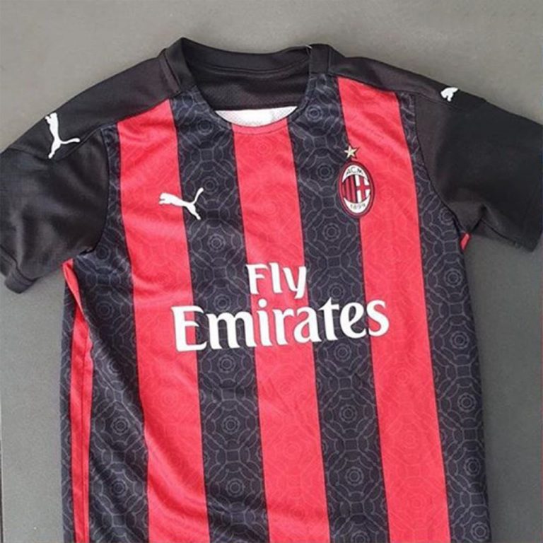 Maillot AC Milan Extérieur 2020/21 – #11 Ibrahimovic, Taille S, Blanc, PUMA, Neuf