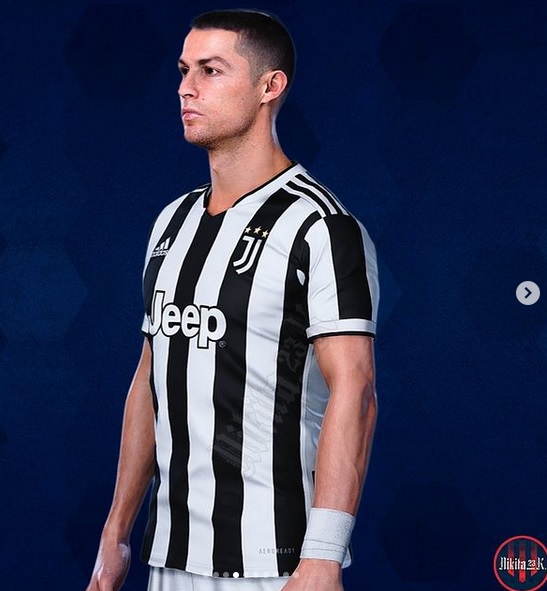 Juventus 2022 maillot domicile foot Ronaldo