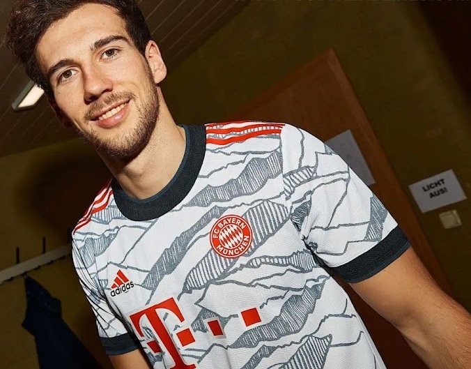 Bayern 2022 maillot de foot third officiel