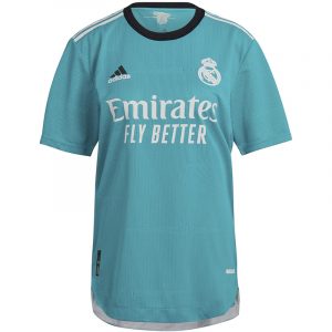 Real Madrid 2022 nouveau maillot third foot