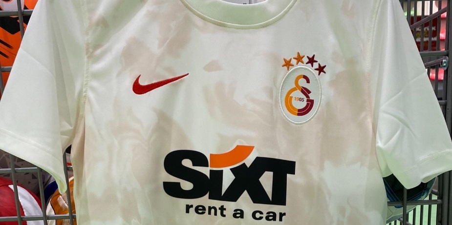 Galatasaray 2022 nouveau 3eme maillot third football Nike