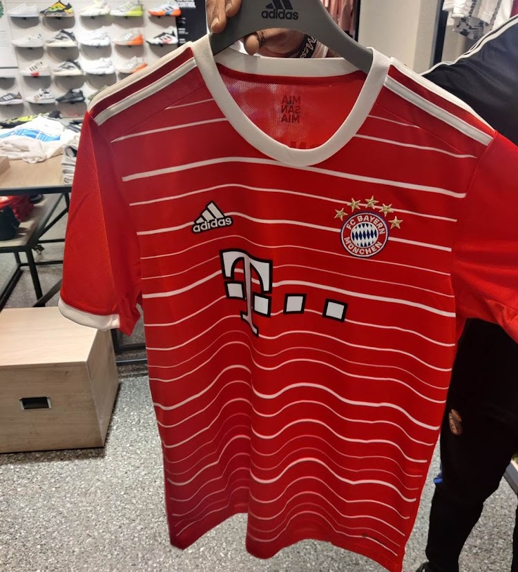 Bayern Munich 2023 maillot de foot domicile