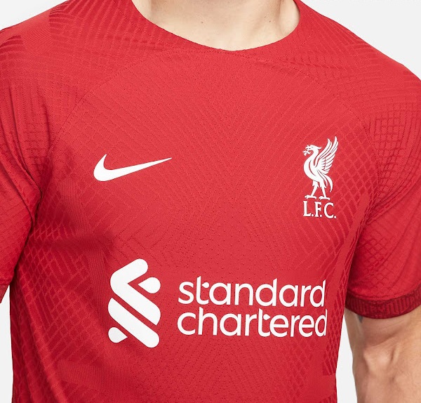 Liverpool 2023 maillot domicile details