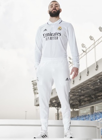 Real Madrid 2023 maillot de foot domicile Benzema