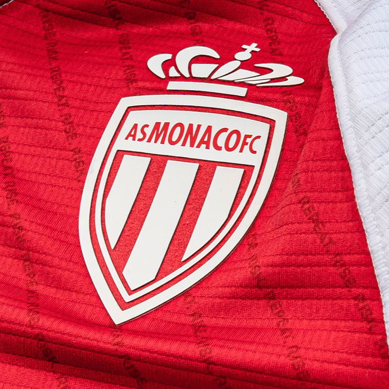 AS Monaco 2023 nouveau maillot de foot domicile blason