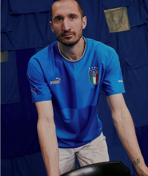 Italie 2022 nouveau maillot de foot domicile