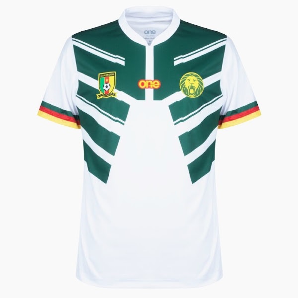 Cameroun nouveau maillot exterieur coupe du monde 2022.jpg