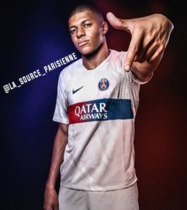 PSG 2024 nouveau maillot exterieur foot Paris Saint Germain