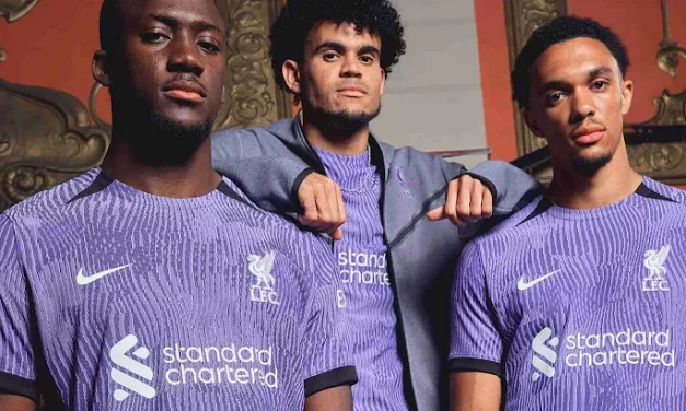 Les 3 nouveaux maillots Liverpool 2023/2024 sont connus
