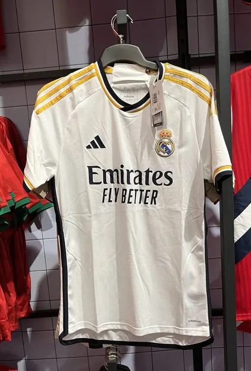 Real Madrid 2024 nouveau maillot domicile en vente