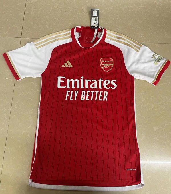 Arsenal 2023 2024 nouveau maillot domicile foot