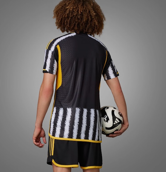 Juventus 2024 maillot de foot domicile officiel dos