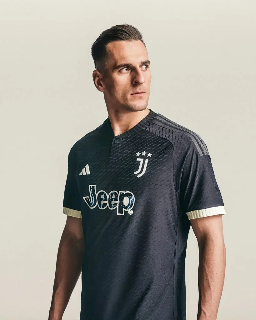 Juventus 2024 troisieme maillot de foot third 1