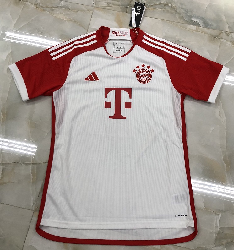 Bayern Munich 2023 2024 nouveau maillot domicile foot
