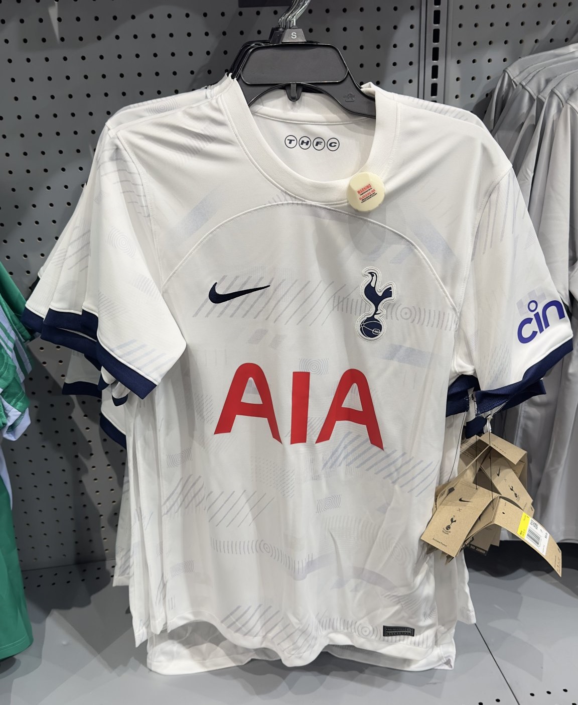 Tottenham 2023 nouveau maillot de foot domicile