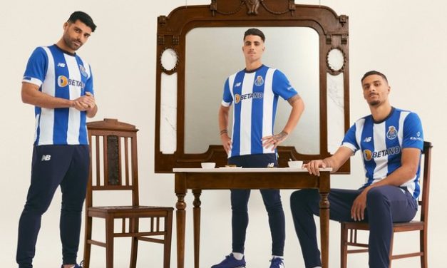 Les nouveaux maillots de foot FC Porto 2023/2024