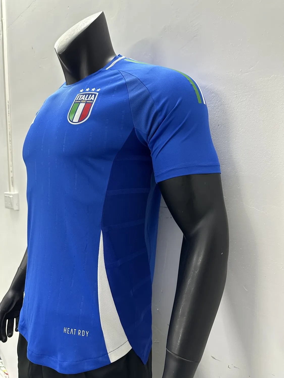 Italie Euro 2024 maillot de foot domicile