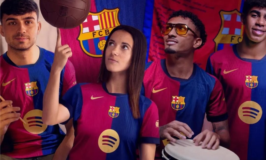 Maillot FC Barcelone 2011-2012 Away - Taille S Homme - Occasion Très Bon État