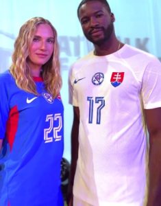 Slovaquie Euro 2024 maillots de football Nike officiels