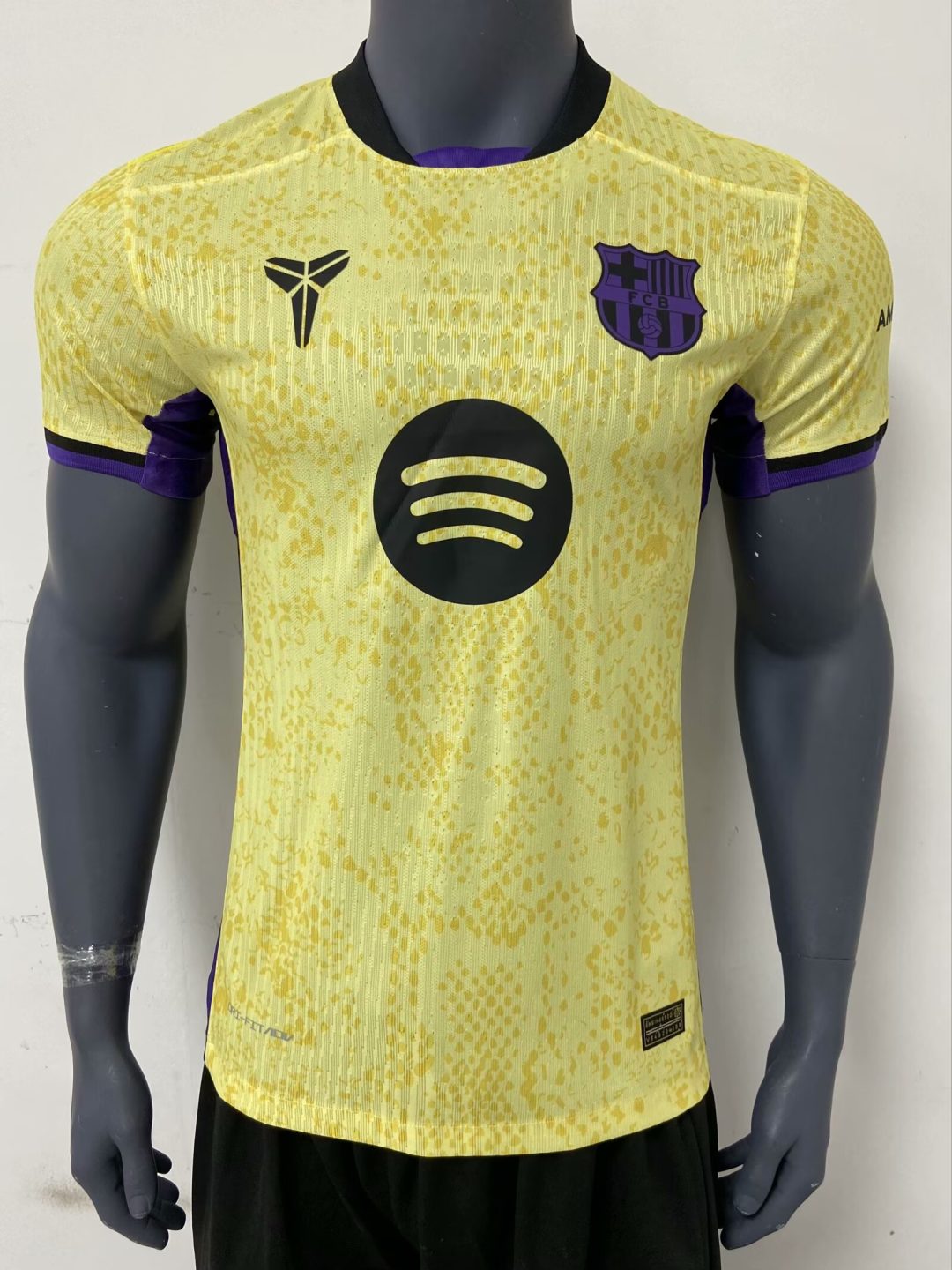 Maillot De Foot Hovsta IF Saison 2021 - Taille S, Noir, Occasion Très Bon état