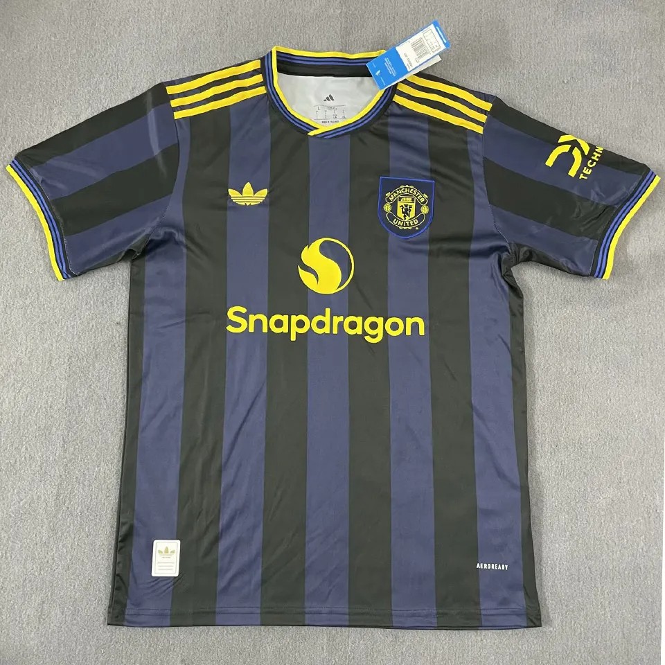 Maillots de Foot Manchester United 2026 2027 | Soccer Dealer