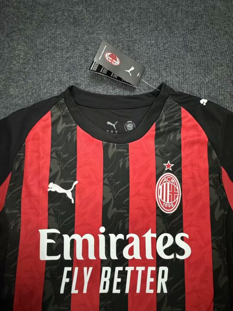 Maillot AC Milan Gardien – Puma – Noir – Taille S – Neuf Avec étiquettes
