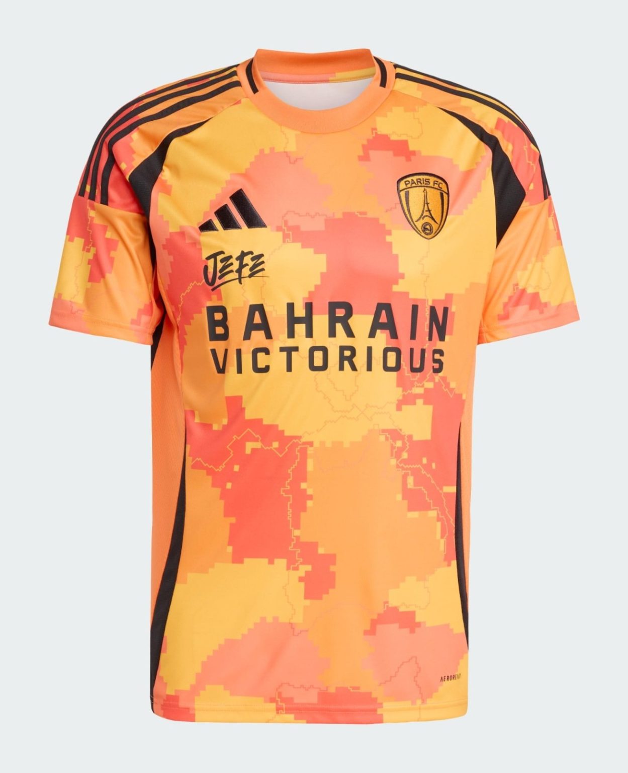  3 nouveaux maillots de foot Paris FC 2025/2026 infos & photos 🤩 
