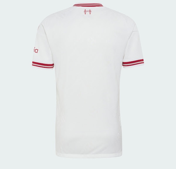 maillot football exterieur Liverpool 2026/2027 maillot football exterieur Liverpool 2026/2027