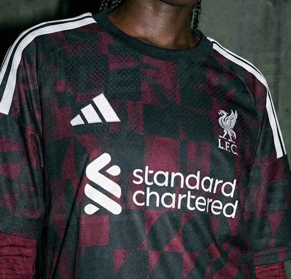 troisieme maillot de foot liverpool 2026/2027 troisieme maillot de foot liverpool 2026/2027
