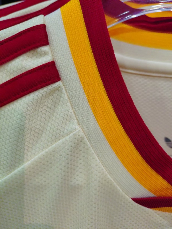 maillot de football exterieur AS Roma saison 26 27 maillot de football exterieur AS Roma saison 26 27