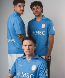 Découvrez les nouveaux maillot de football Naples saison 2026/2027