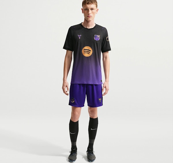 nouveau maillot exterieur FC barcelone 26 27 nouveau maillot exterieur FC barcelone 26 27
