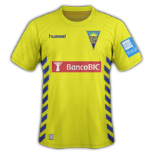 Estoril maillot domicile 2015